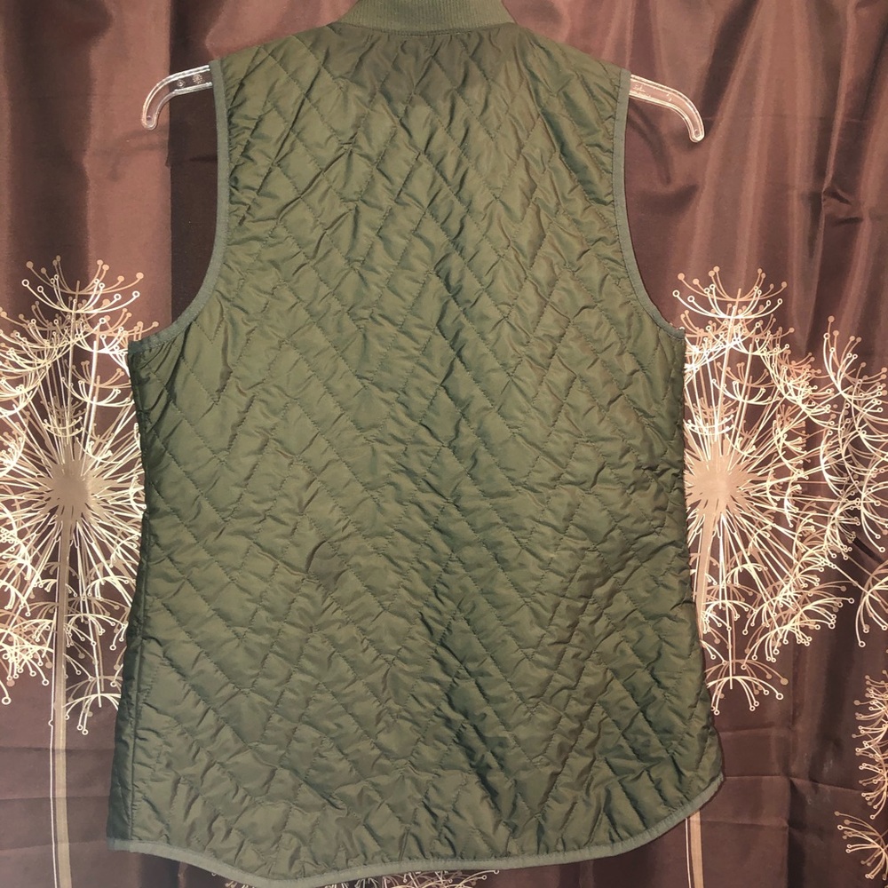 OLD NAVY Quilted Army Green Vest Size Medium M - Picture 5 of 6